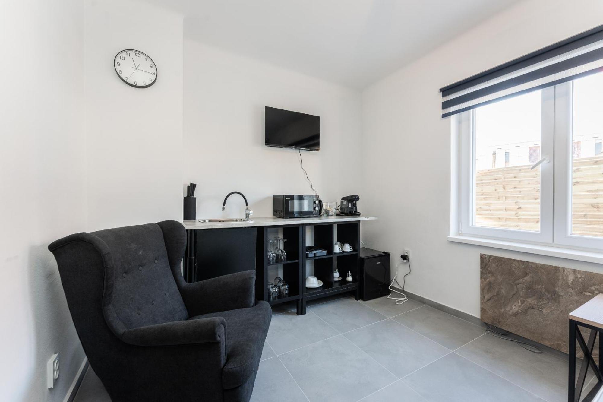 Apartmany Praha-Modrany Экстерьер фото